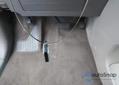 2018 Toyota Sienna Xle 8 Passenger z USA, uszkodzony, nr VIN 5TDYZ3DC8JS954640